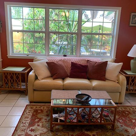 One Bed Suite Near Beaches And Downtown ساراسوتا المظهر الخارجي الصورة
